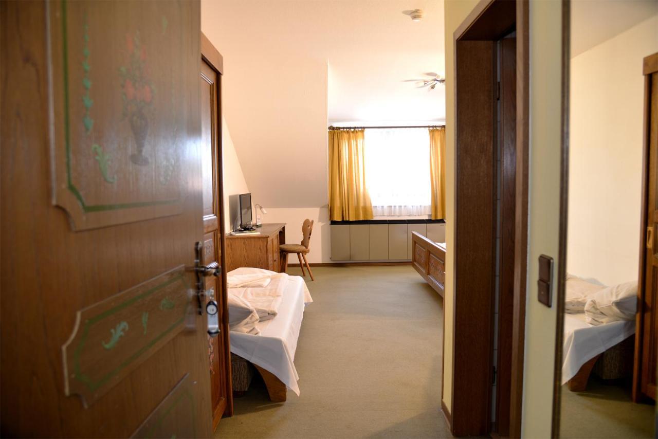 Hotelgasthof Schmucker Mossautal Esterno foto